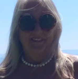 Meet your Posher, Peggy